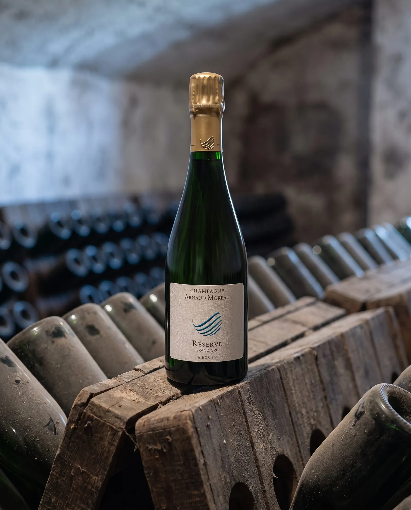 Champagne Arnaud Moreau Réserve · à la cave